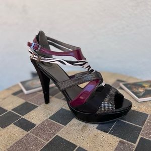 G By Guess Strappy Purple And Zebra Stiletto Heels Size 8.5